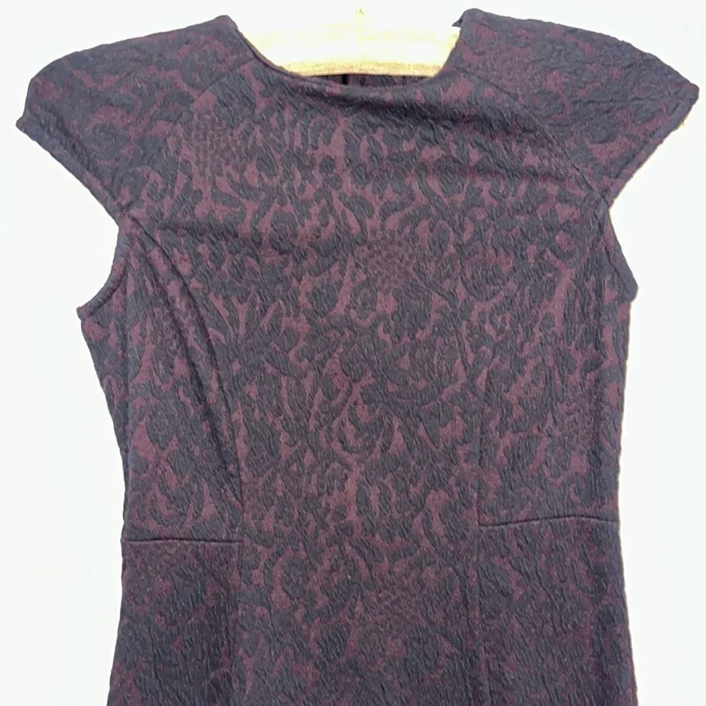 Ann Taylor 00P Wine Black Damask Cap Sleeve Back Zip Floral Textured Shift Dress